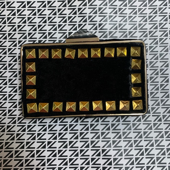 La Sera By Franchi Velvet with Gold Grommet Purse - Picture 5 of 9